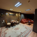 Дава се под наем Едностаен апартамент в Варна, Център - 76 кв.м за 498.27 € - Снимка #1