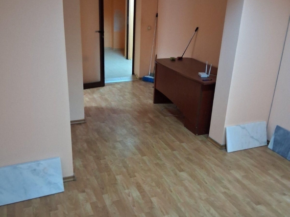 Четиристаен апартамент в София, Дружба 2 - 130 кв.м за 863 €/кв.м - Снимка #1