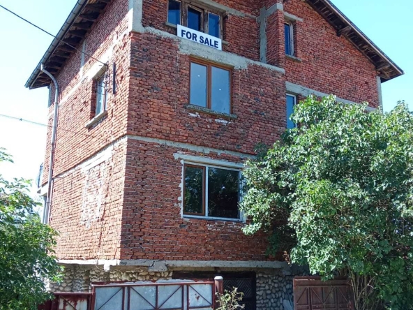 Къща в с. Рельово, Област София-област - 57 кв.м за 1316 €/кв.м - Снимка #1