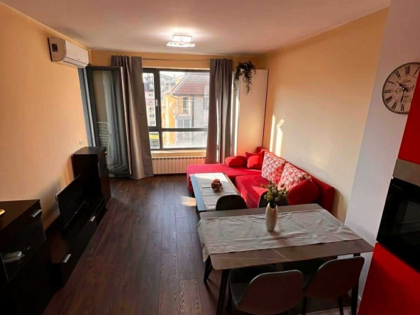 Дава се под наем Двустаен апартамент в София, Център - 56 кв.м за 698.19 € - Снимка #1