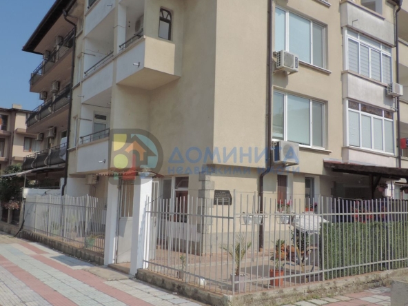 Къща в Приморско - 320 кв.м за 614 €/кв.м - Снимка #1