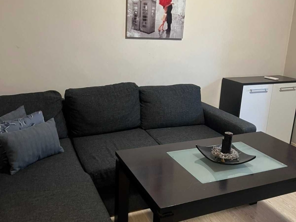 Дава се под наем Двустаен апартамент в Казанлък - 65 кв.м за 255 € - Снимка #1