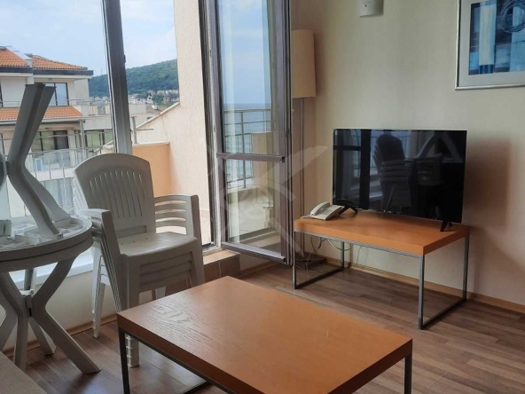 Двустаен апартамент в Обзор - 60 кв.м за 702 €/кв.м - Снимка #1