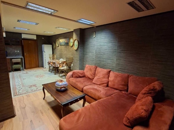 Едностаен апартамент в Варна, Център - 76 кв.м за 1208 €/кв.м - Снимка #1
