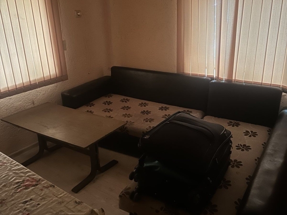 Дава се под наем Едностаен апартамент в Пловдив, Кючук Париж - 30 кв.м за 183.6 € - Снимка #1