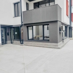 Дава се под наем Офис в Шумен, Център - 25 кв.м за 298.86 € - Снимка #1