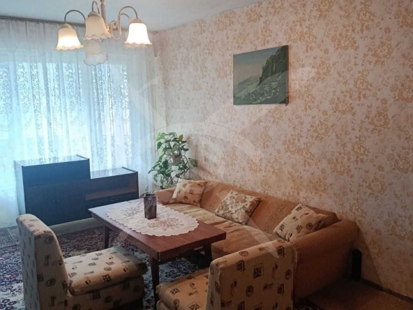 Дава се под наем Двустаен апартамент в Бургас, Славейков - 60 кв.м за 398.82 € - Снимка #1