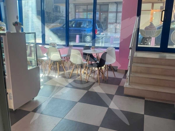 Промишлена сграда в Поморие - 236 кв.м за 324 €/кв.м - Снимка #1