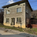 Къща в с. Терзийско, Област Ловеч - 96 кв.м за 170 €/кв.м - Снимка #1