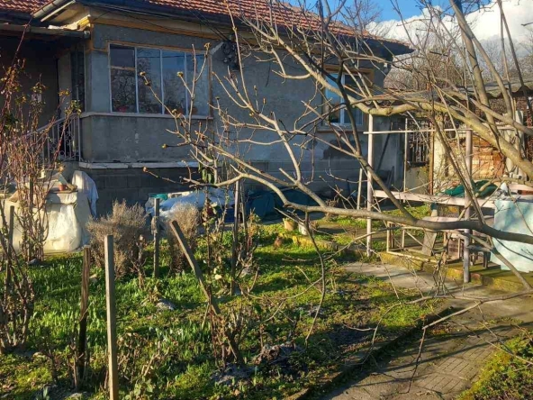 Къща в с. Странско, Област Хасково - 80 кв.м за 152 €/кв.м - Снимка #1
