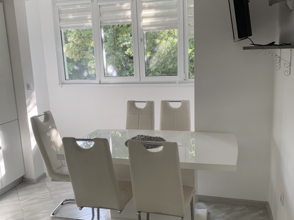 Двустаен апартамент в Стара Загора, Македонски - 40 кв.м за 1339 €/кв.м - Снимка #1