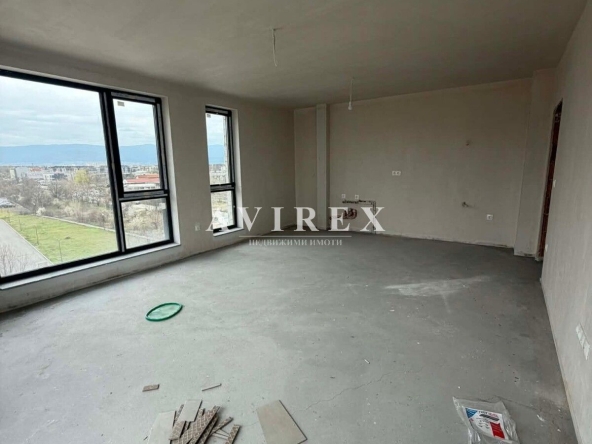 Тристаен апартамент в Пловдив, Кършияка - 105 кв.м за 763 €/кв.м - Снимка #1