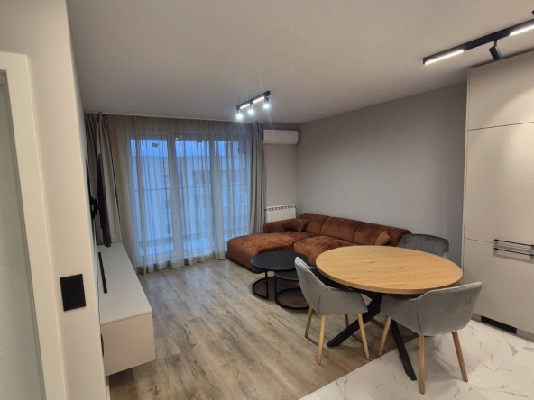 Дава се под наем Двустаен апартамент в София, Малинова долина - 65 кв.м за 797.64 € - Снимка #1