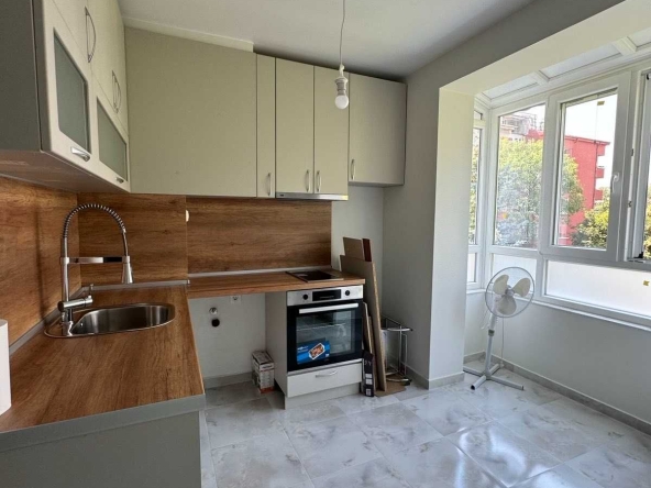 Тристаен апартамент в София, Гео Милев - 80 кв.м за 2813 €/кв.м - Снимка #1