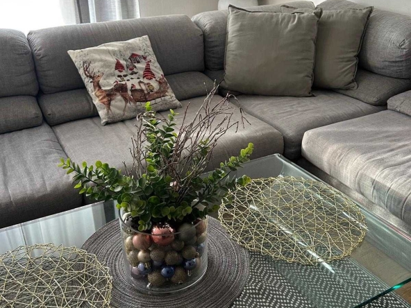 Дава се под наем Четиристаен апартамент в София, Надежда 2 - 140 кв.м за 139.23 € - Снимка #1