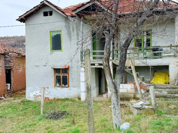 Къща в с. Цървеняно, Област Кюстендил - 80 кв.м за 192 €/кв.м - Снимка #1