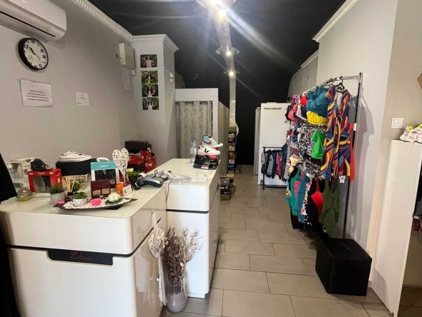 Магазин в Казанлък - 80 кв.м за 574 €/кв.м - Снимка #1