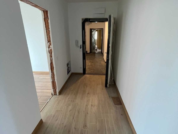 Двустаен апартамент в София, Център - 80 кв.м за 1084 €/кв.м - Снимка #1