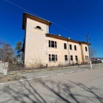 Промишлена сграда в с. Черноземен, Област Пловдив - 460 кв.м за 86 €/кв.м - Снимка #1