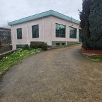 Дава се под наем Промишлена сграда в Горна Оряховица - 140 кв.м за 747.66 € - Снимка #1