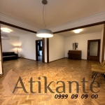 Дава се под наем Офис в София, Оборище - 140 кв.м за 1595.79 € - Снимка #1