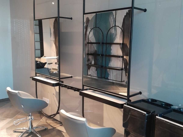 Дава се под наем  в Обзор -  кв.м за 4987.29 € - Снимка #1