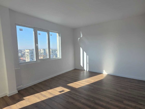 Тристаен апартамент в София, Надежда 2 - 85 кв.м за 1254 €/кв.м - Снимка #1