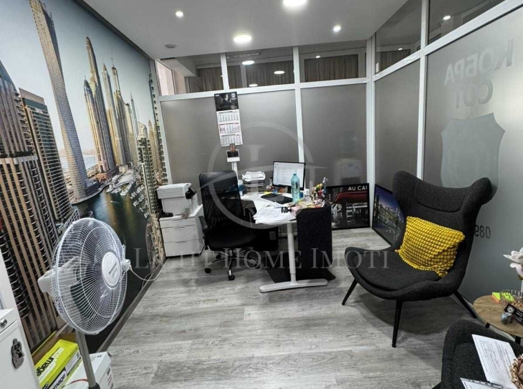 Офис в Пловдив, Кючук Париж - 17 кв.м за 1080 €/кв.м - Снимка #1