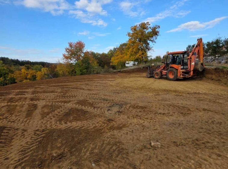 Парцел в Берковица - 700 кв.м за 26 €/кв.м - Снимка #1