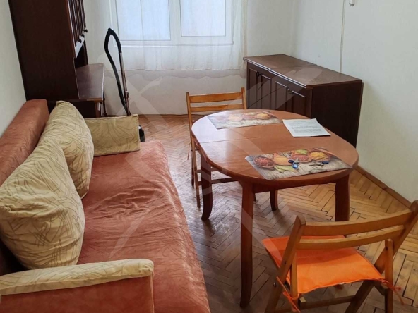 Дава се под наем Двустаен апартамент в Бургас, Възраждане - 80 кв.м за 498.27 € - Снимка #1