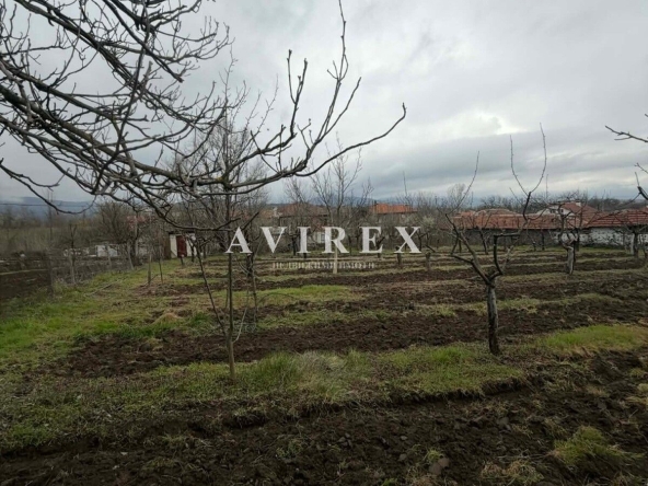 Парцел в с. Искра, Област Пловдив - 1500 кв.м за 7 €/кв.м - Снимка #1
