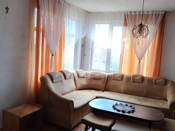 Къща в Шипка - 90 кв.м за 680 €/кв.м - Снимка #1