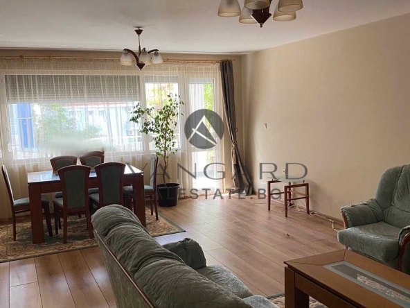 Четиристаен апартамент в Пловдив, Център - 156 кв.м за 1377 €/кв.м - Снимка #1