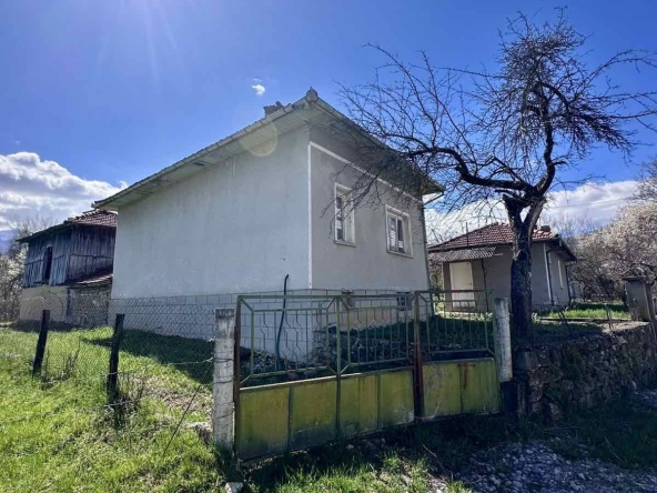 Къща в Априлци - 68 кв.м за 585 €/кв.м - Снимка #1