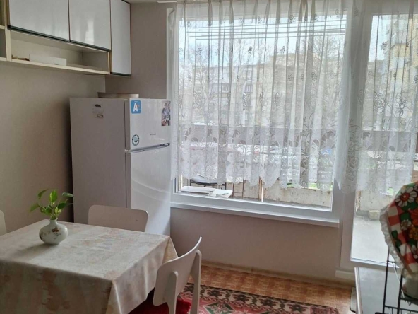 Дава се под наем Едностаен апартамент в Русе, Широк център - 48 кв.м за 248.88 € - Снимка #1