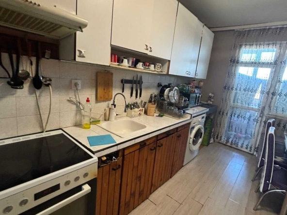 Тристаен апартамент в София, Център - 94 кв.м за 1275 €/кв.м - Снимка #1