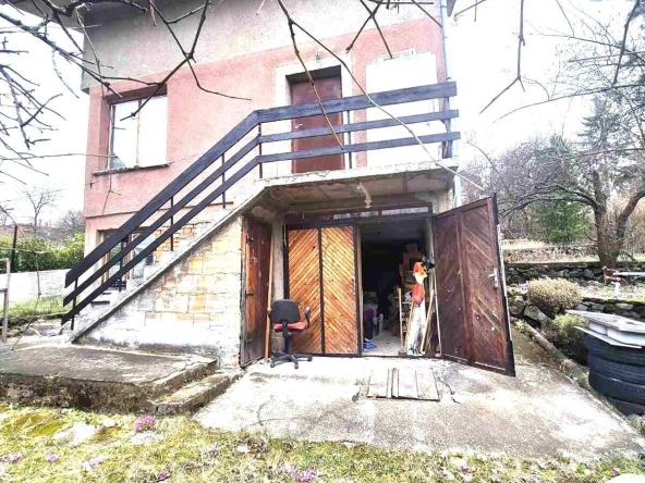 Къща в с. Мало Бучино, Област София-град - 145 кв.м за 985 €/кв.м - Снимка #1