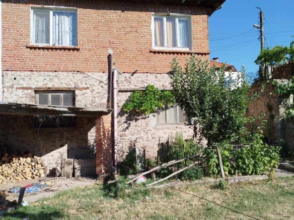 Къща в с. Тополово, Област Пловдив - 136 кв.м за 478 €/кв.м - Снимка #1