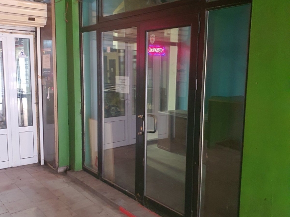 Дава се под наем Магазин в София, Бъкстон - 15 кв.м за 278.97 € - Снимка #1