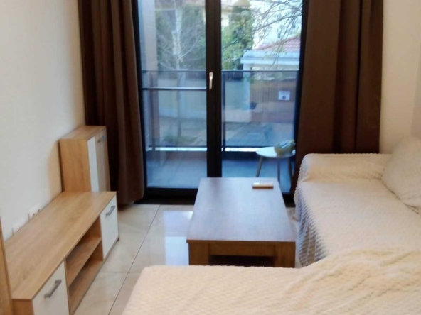 Дава се под наем Двустаен апартамент в София, Зона Б-18 - 44 кв.м за 548.25 € - Снимка #1