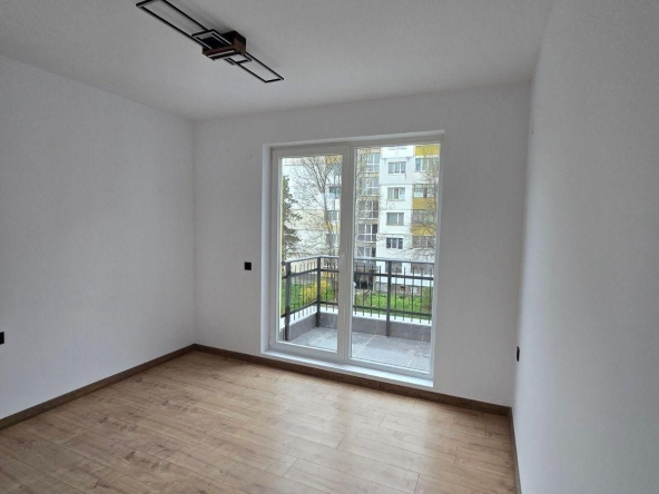 Тристаен апартамент в София, Обеля 2 - 90 кв.м за 1129 €/кв.м - Снимка #1