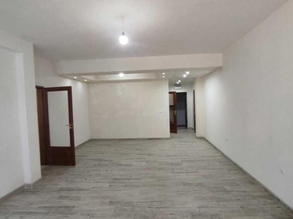 Двустаен апартамент в Велинград - 144 кв.м за 882 €/кв.м - Снимка #1