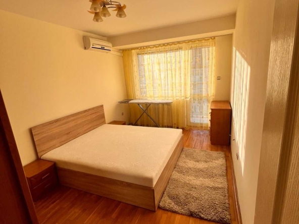 Дава се под наем Тристаен апартамент в София, Младост 1 - 89 кв.м за 747.66 € - Снимка #1