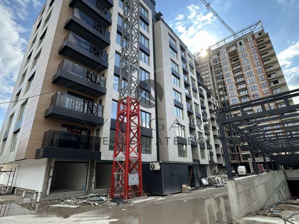 Двустаен апартамент в Пловдив, Кършияка - 84 кв.м за 833 €/кв.м - Снимка #1