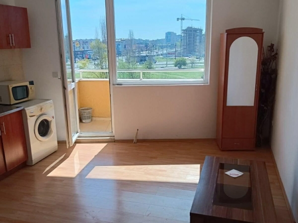 Дава се под наем Двустаен апартамент в София, Люлин 3 - 70 кв.м за 468.69 € - Снимка #1