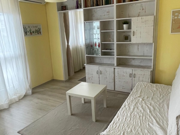 Дава се под наем Двустаен апартамент в София, Оборище - 54 кв.м за 523.26 € - Снимка #1