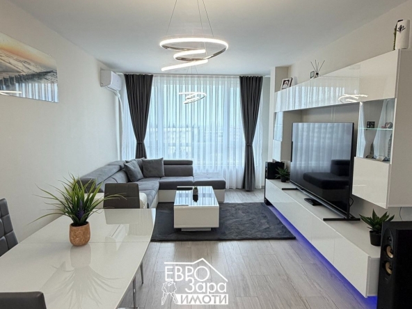 Тристаен апартамент в Стара Загора, Три чучура - север - 88 кв.м за 922 €/кв.м - Снимка #1