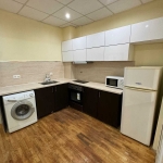 Дава се под наем Тристаен апартамент в София, Център - 95 кв.м за 677.79 € - Снимка #1
