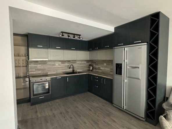Дава се под наем Тристаен апартамент в Варна, Левски - 65 кв.м за 698.19 € - Снимка #1