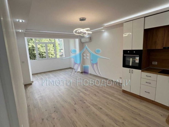Двустаен апартамент в Шумен, Пазара - 60 кв.м за 1573 €/кв.м - Снимка #1
